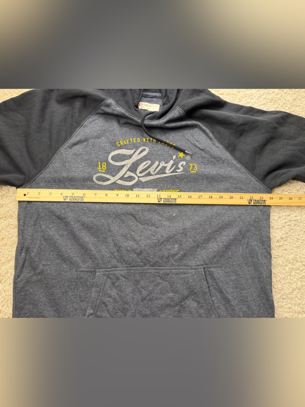 Levi's Men's XL Two-Tone Black/Charcoal Hooded Sweatshirt - Picture 7 of 7